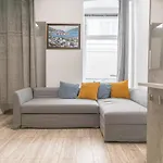 Pleasing Room Hauptbahnhof With Best Location